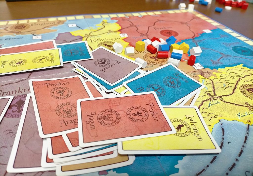 初心者と5人プレイおすすめボードゲーム「王と枢機卿」レビュー